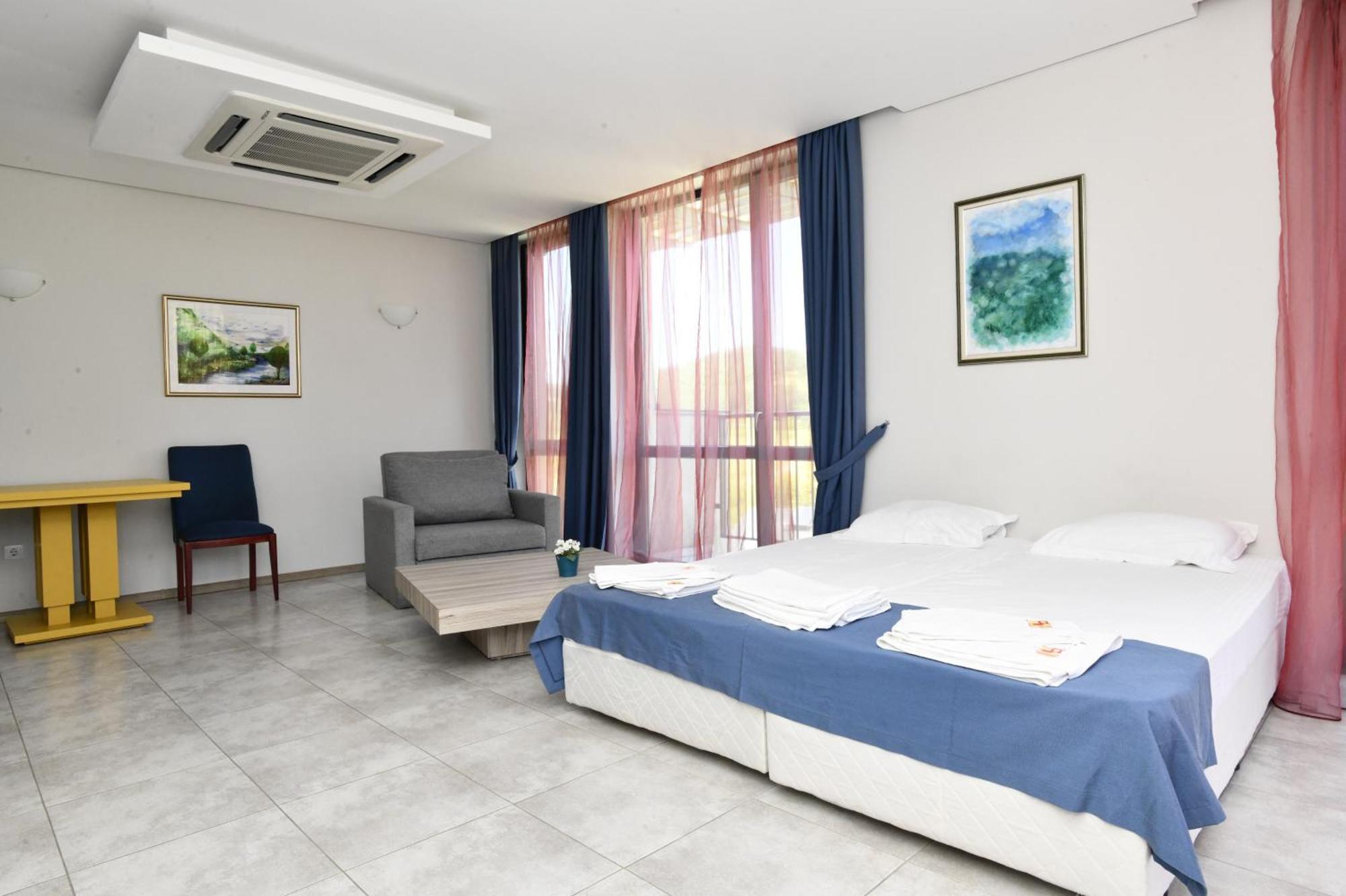 Complex Perpera Hotel Sztambolovo Kültér fotó
